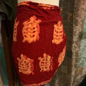Short turtle sarong